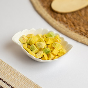 Морковь сублимированная кубики 10*10 мм